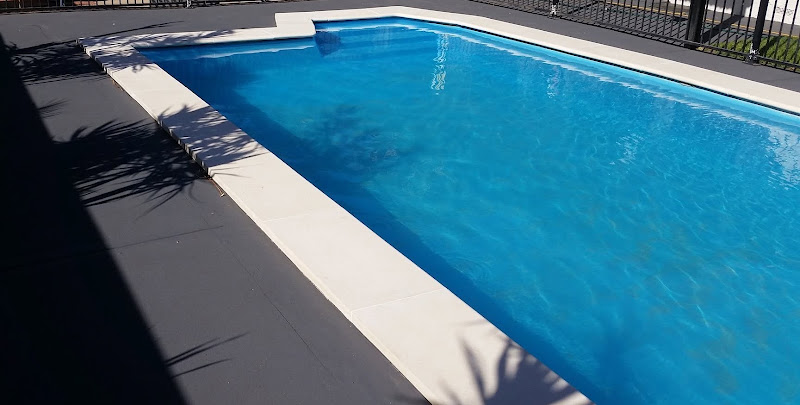 Chris' Tiling, Building & Renovations in Salisbury