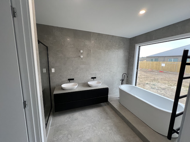 Spectacular tiling in Point Cook