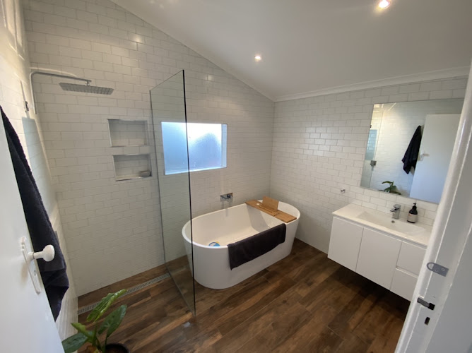 T&W Tiling and Waterproofing in Moama