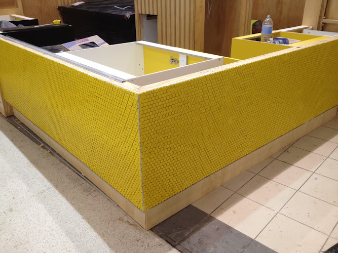Uhlmann Tiling Service in Logan