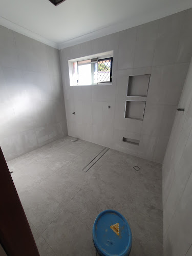 Wecker Tiling & Repairs in Ipswich